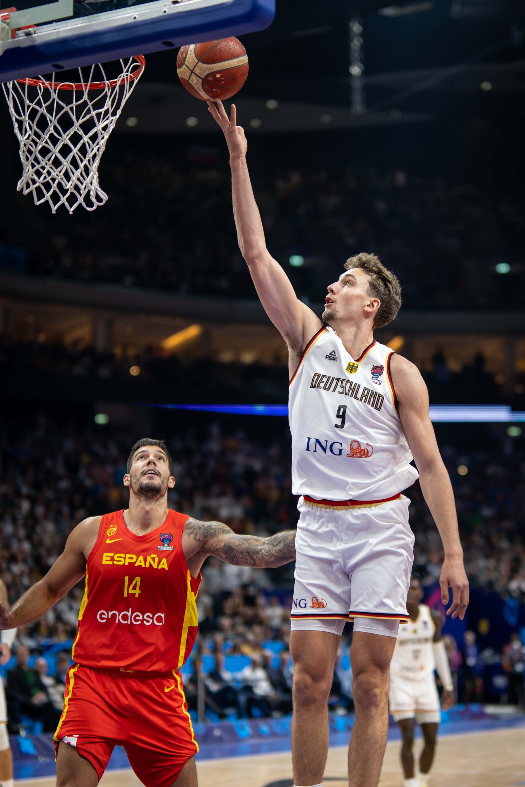 EuroBasket Deutschland verliert gegen Spanien und spielt um Bronze