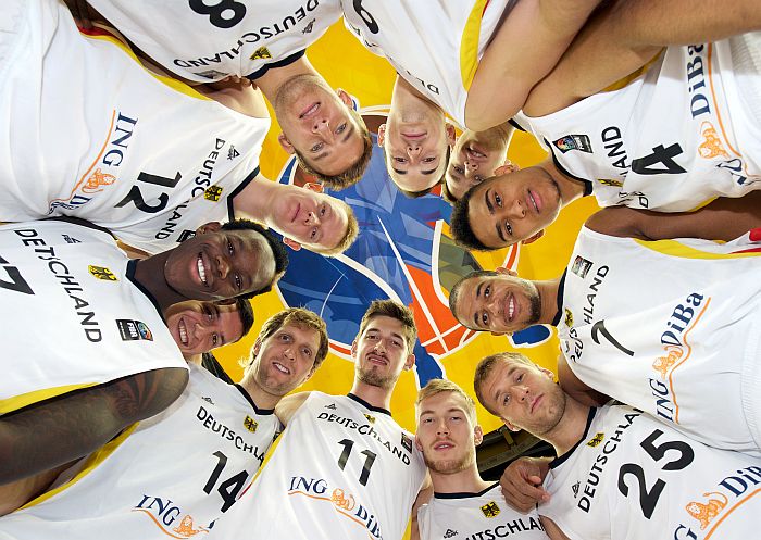 TeamGermany2015vonunten-700