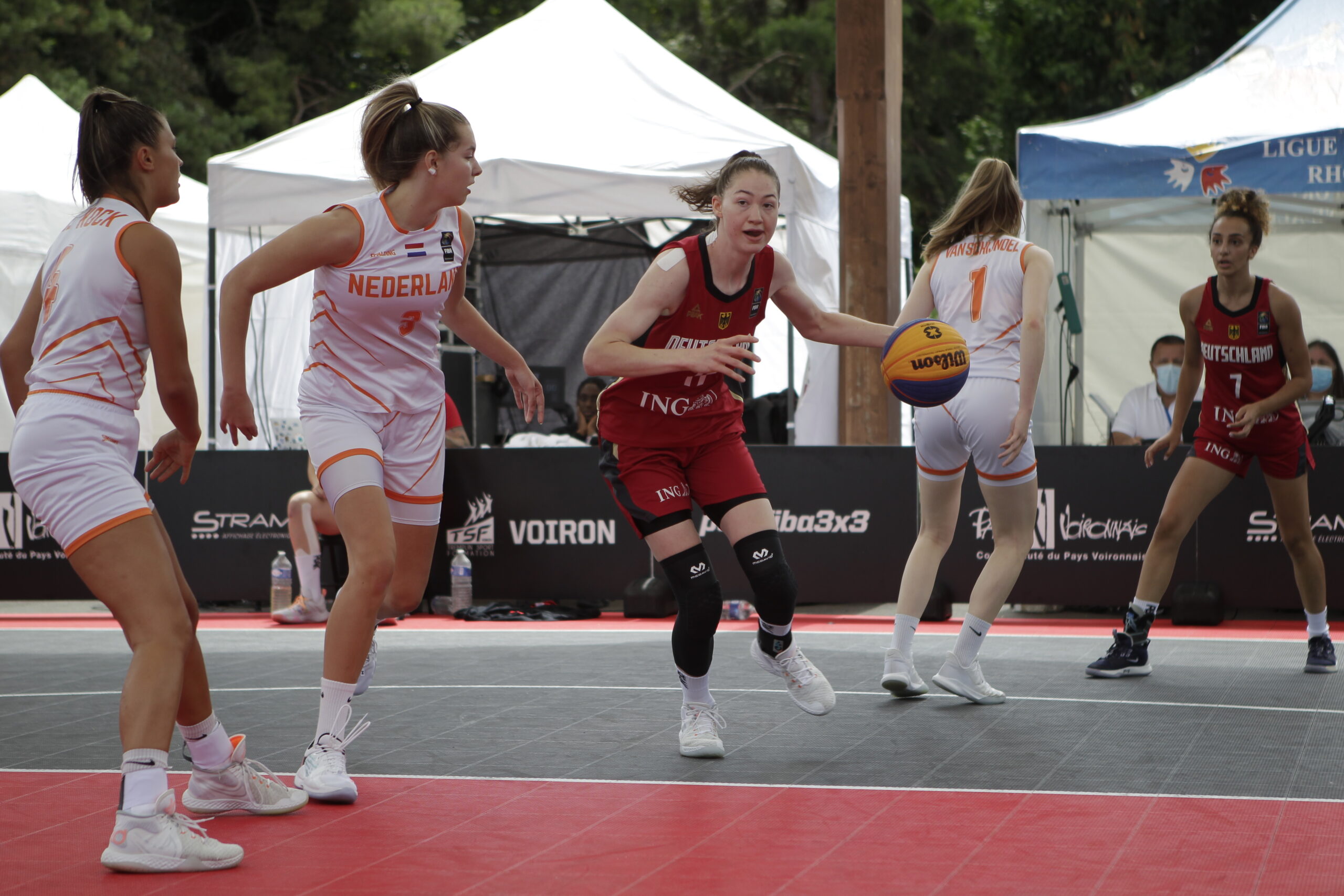 3x3Kroener2021_3