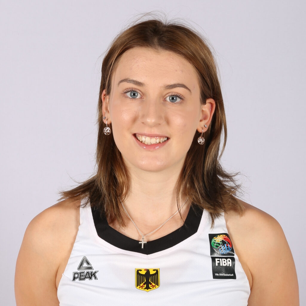 Elisa Mevius