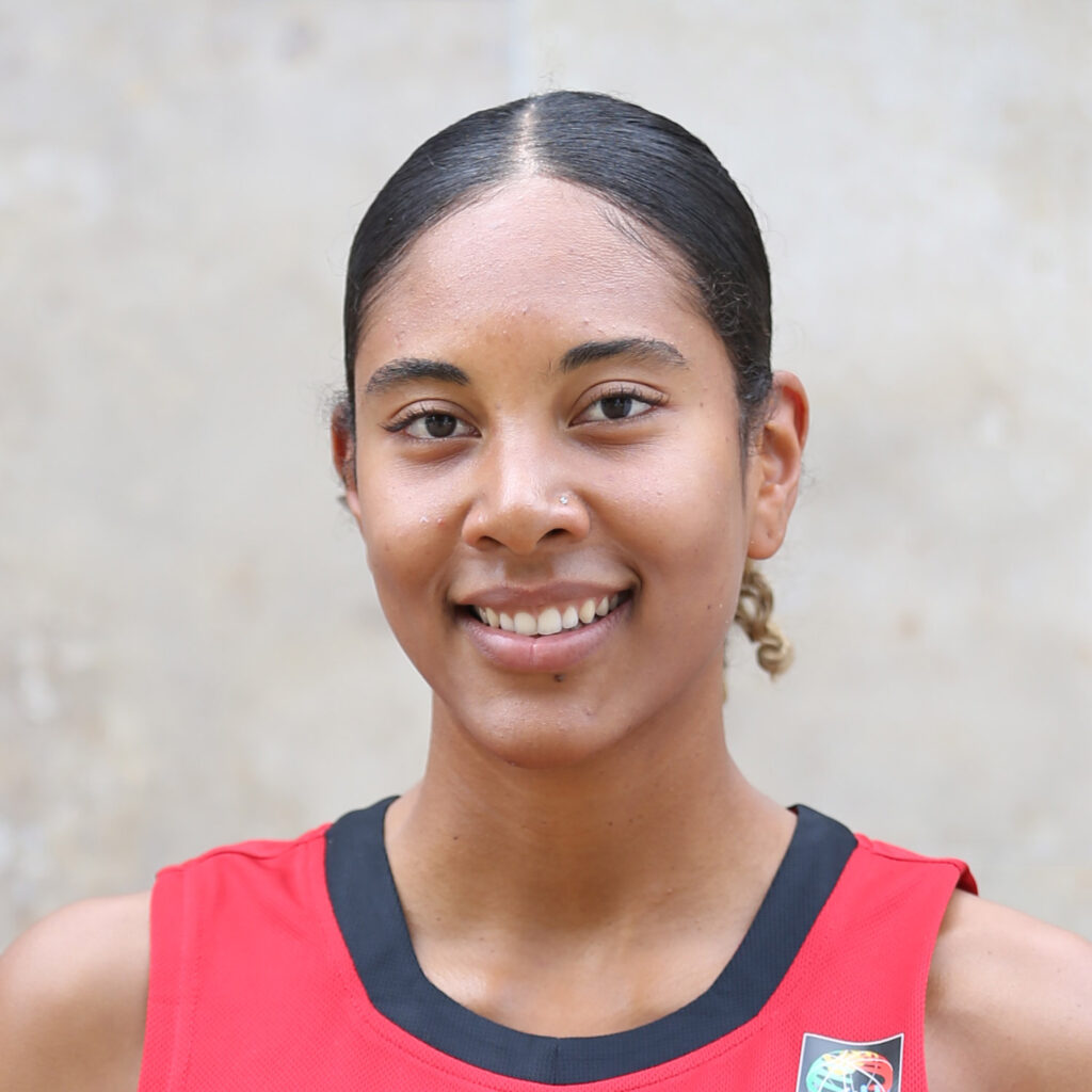 Lia Kentzler