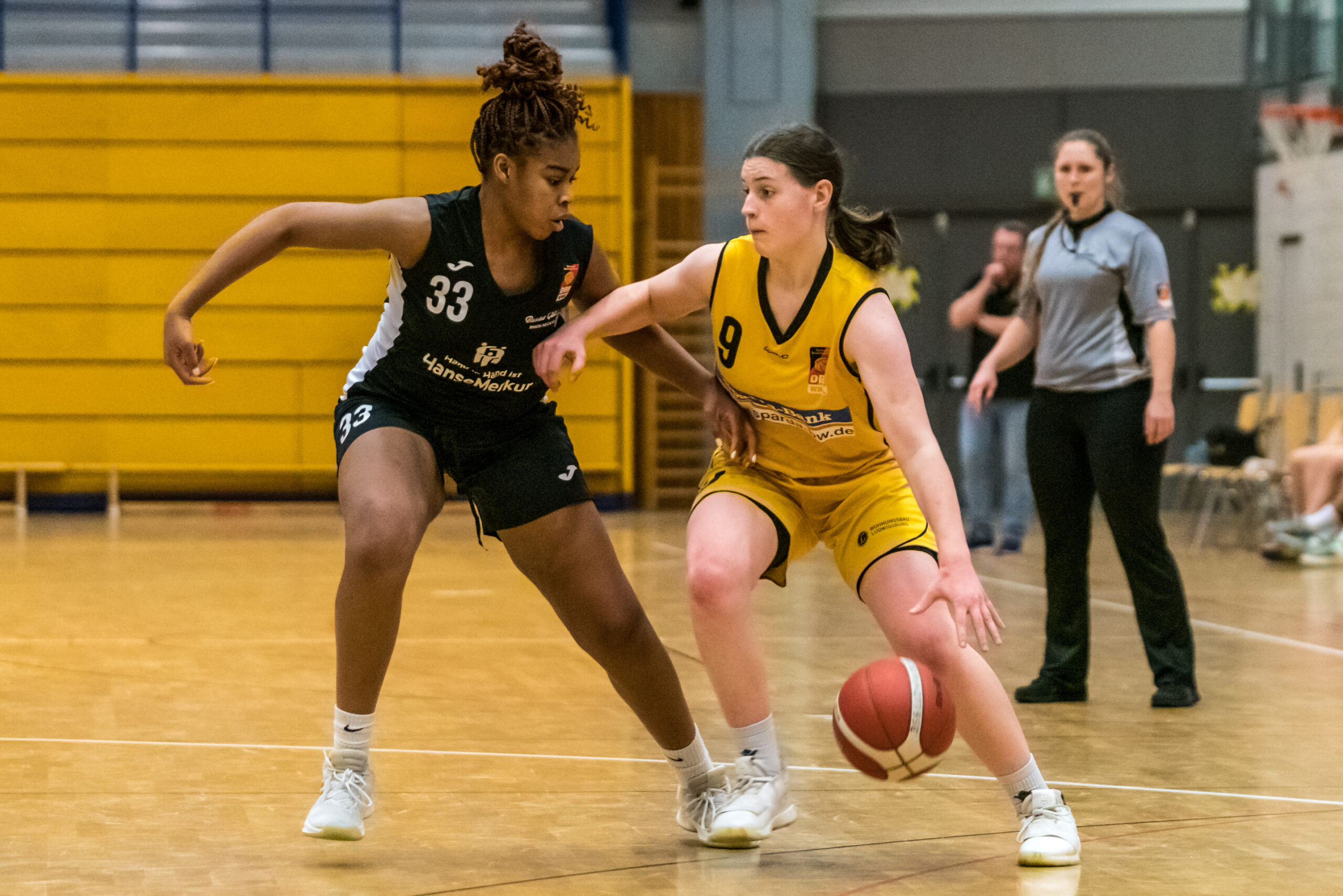 WNBL2021-22RisingerHanna