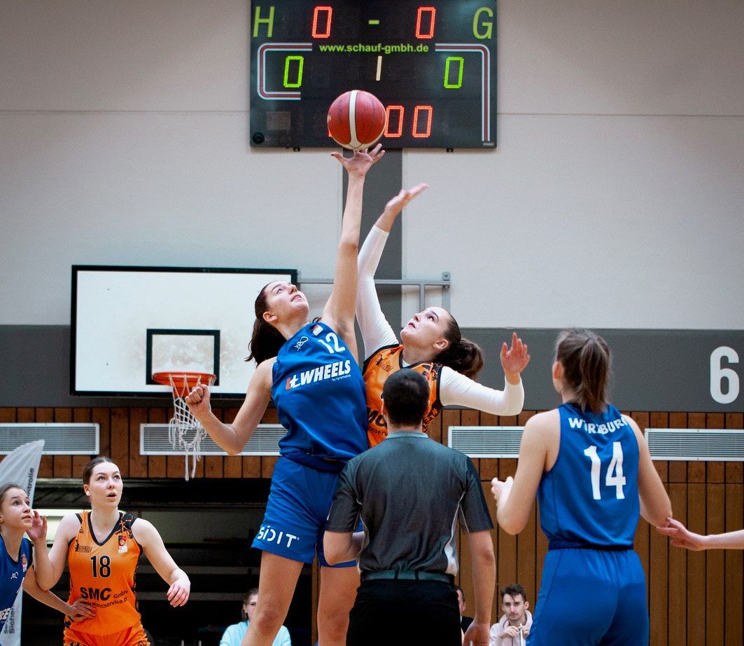 WNBL2022-23-Jump_RMB-Sharks