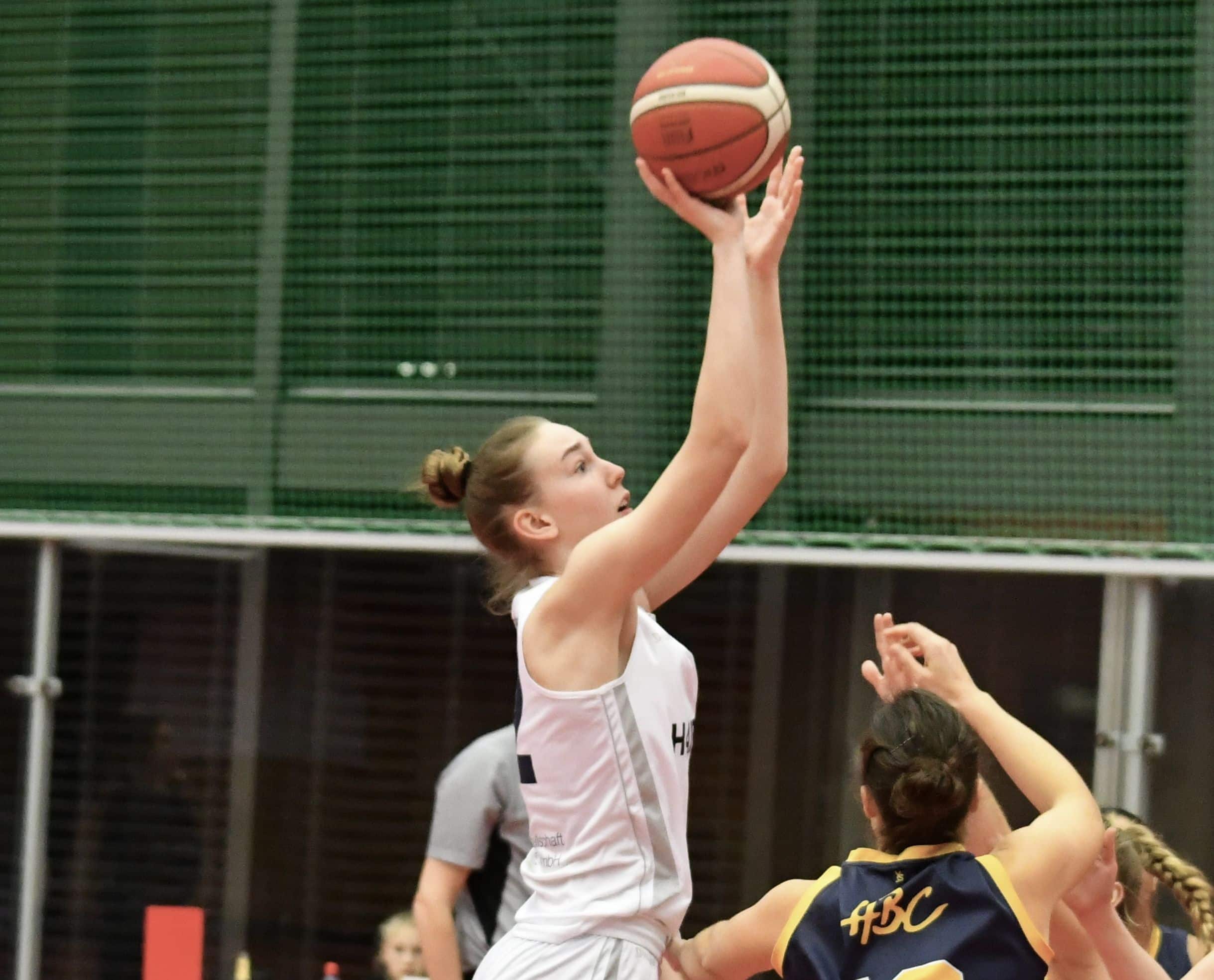 WNBL2022-23MuellerSophia2