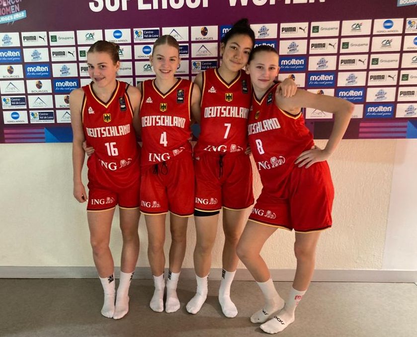 U15wMayerKnaupPflegerWiegand2022