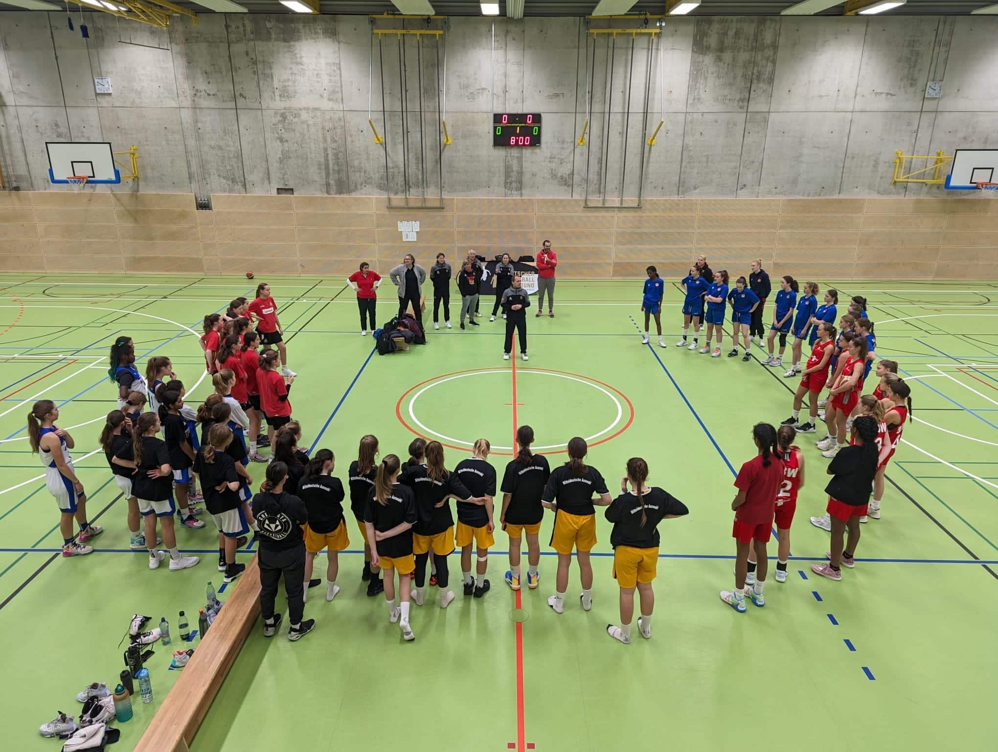 Chemnitz Mädchen in der Halle