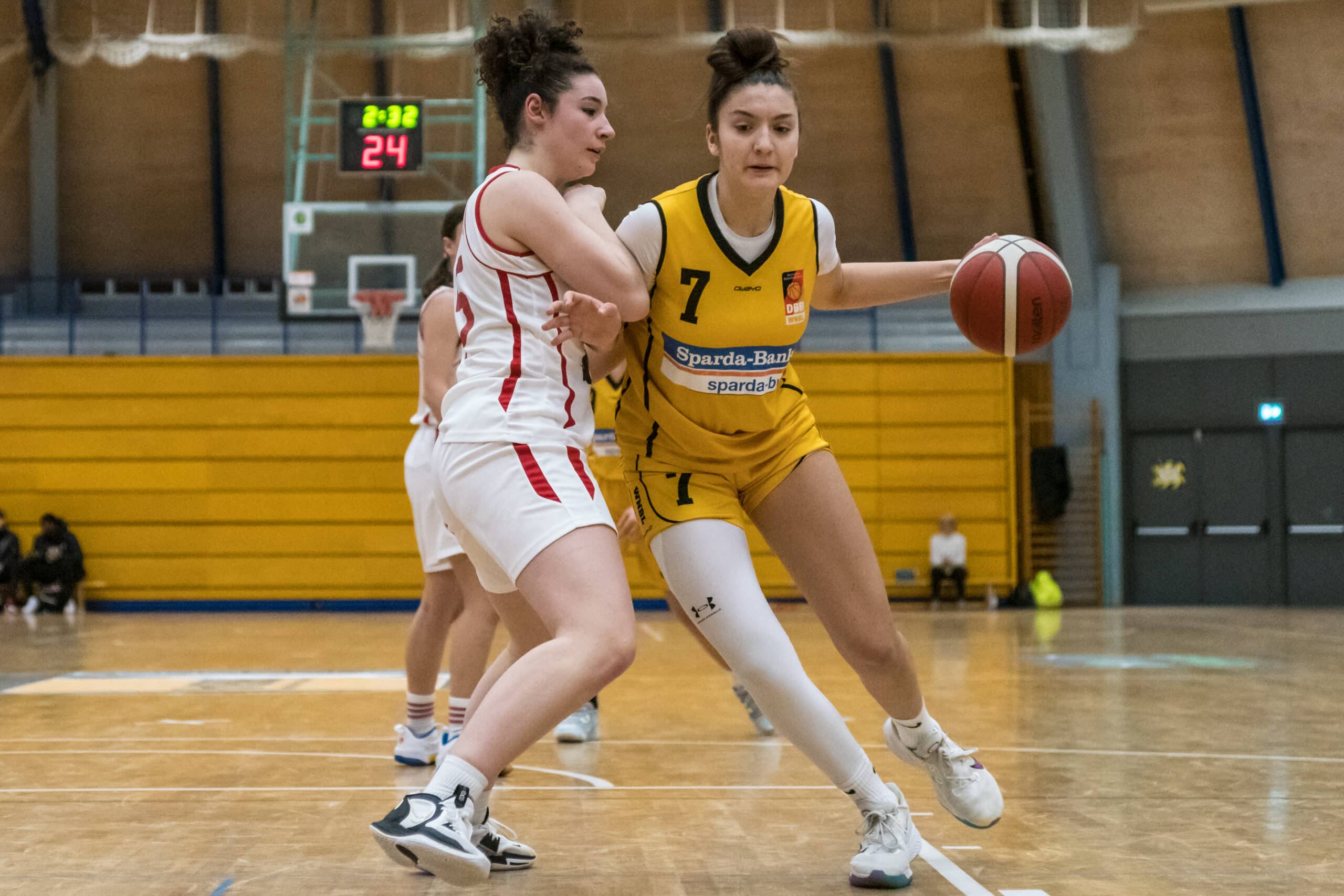 WNBL2022-23MaitraLilith