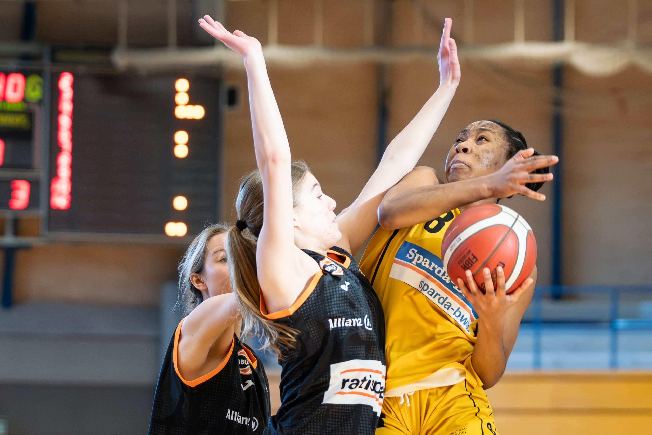 WNBL23-24_Emanga_Noupoue_Chloe