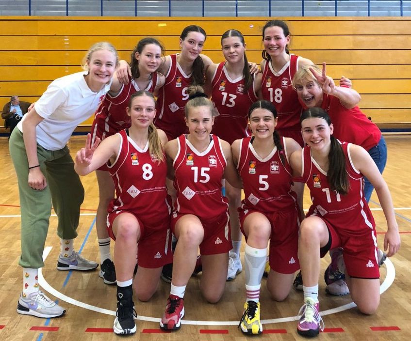 WNBL23-24-Team-MTVSiegLubu