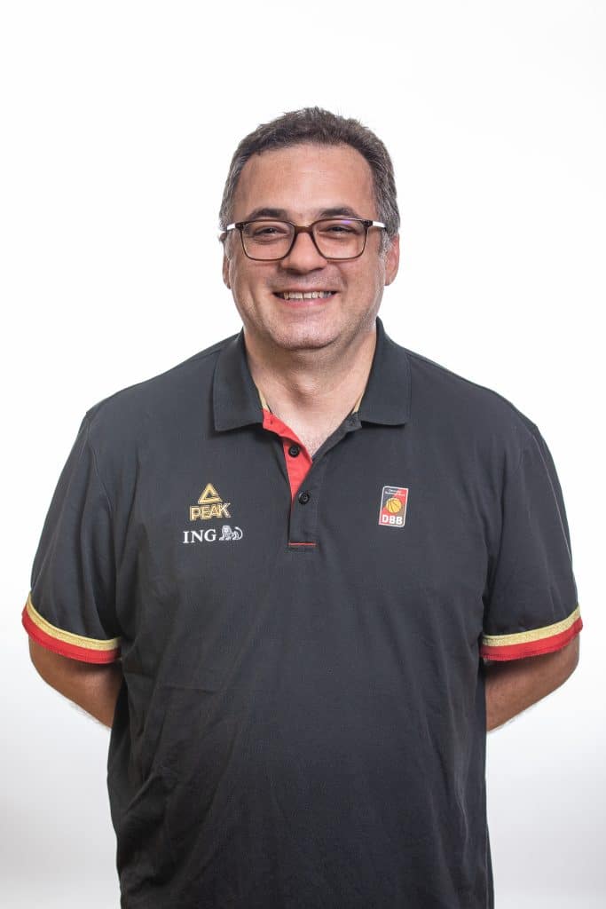 41 Amirhossein Safarzadeh 2513