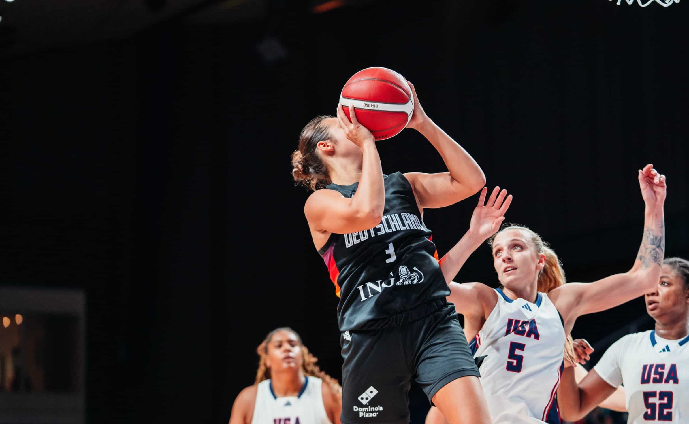 DBB_FISU_Damen_vs_USA_250718_Essen-152