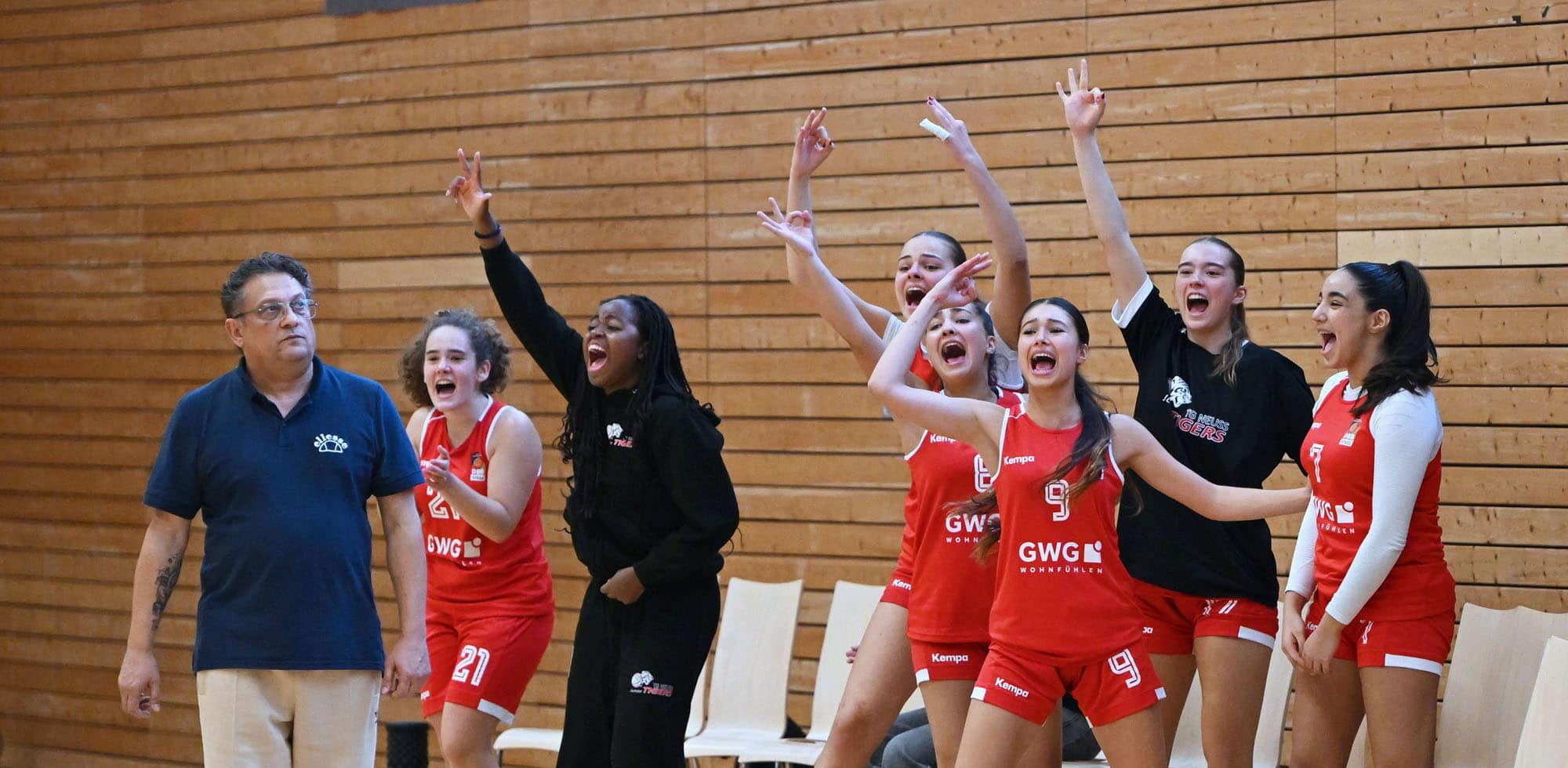 WNBL_JuniorTigers_Bench