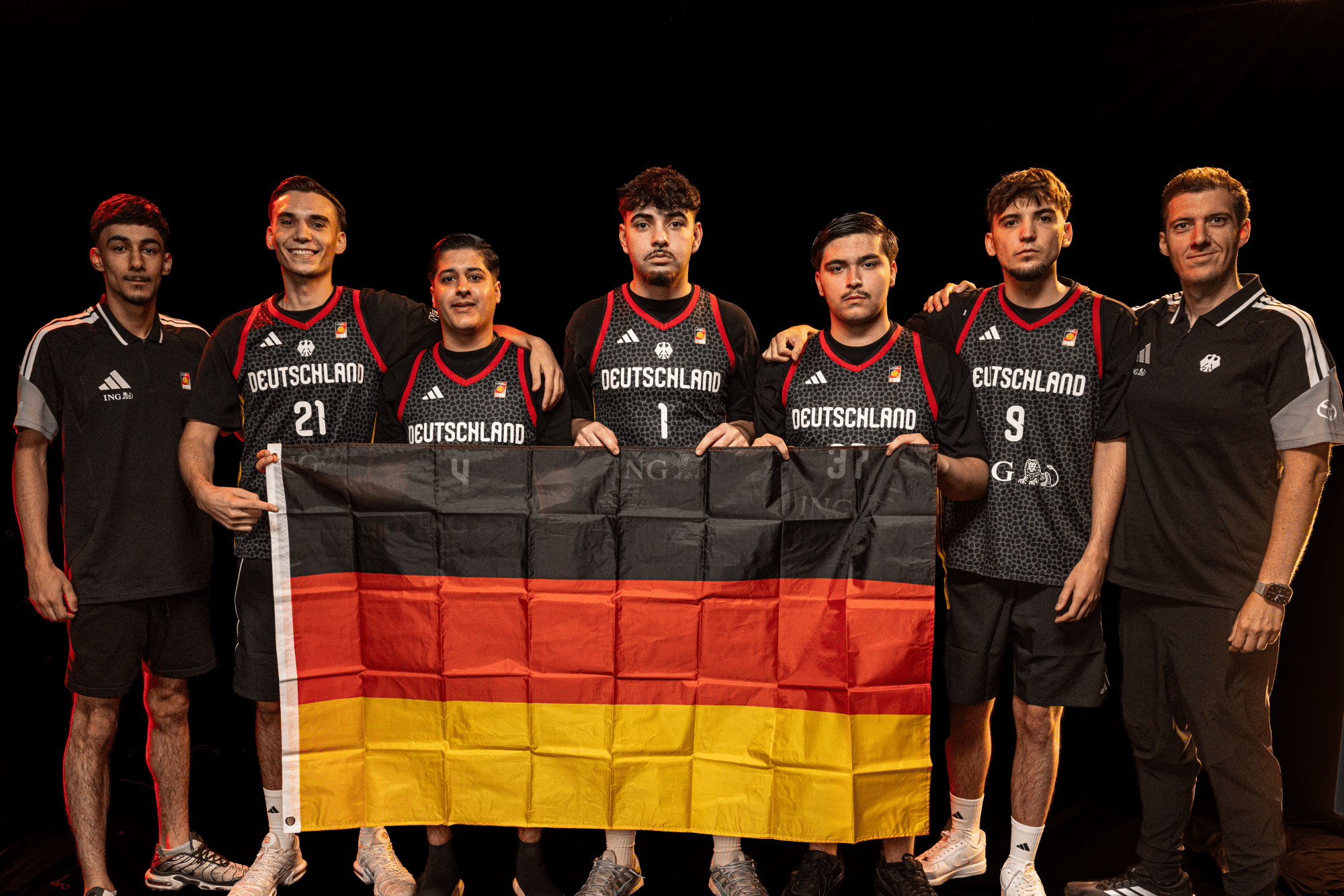eSportsTeamkomplett2026-klein